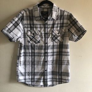 Men’s plaid shirt